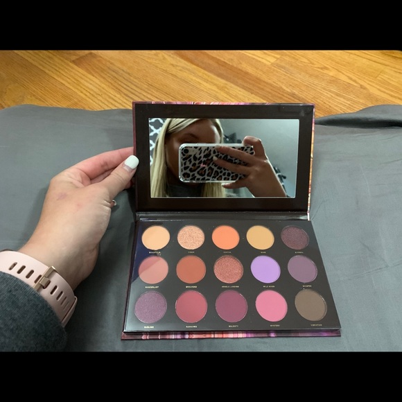 Hipdot eyeshadow - Picture 6 of 7